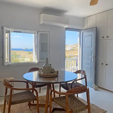 Two Level House On The بيت للعطل *